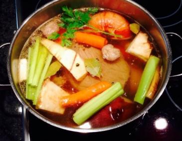 Rindsuppe Rindsuppe