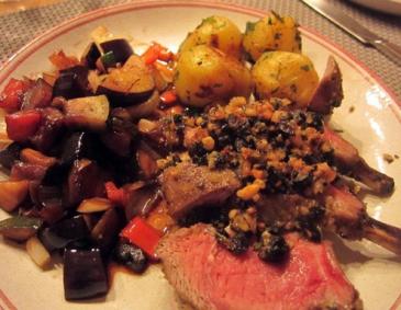 Lammkotelettes mit gegrilltem Gemüse Lammkotelettes mit gegrilltem Gemüse