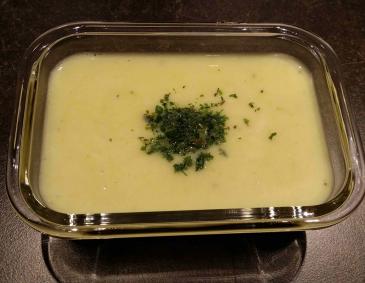 Kartoffelsuppe mit Lauch aus dem Dampfgarer Kartoffelsuppe mit Lauch aus dem Dampfgarer