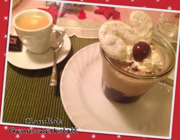 Kastanien-Kirsch-Dessert mit Mohnbaisers Kastanien-Kirsch-Dessert mit Mohnbaisers