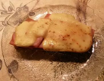 Überbackenes Nussbrot Überbackenes Nussbrot