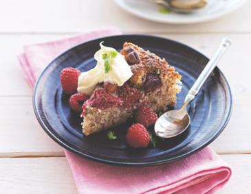 Süßdolden-Himbeerkuchen auf Kartoffelbasis Süßdolden-Himbeerkuchen auf Kartoffelbasis