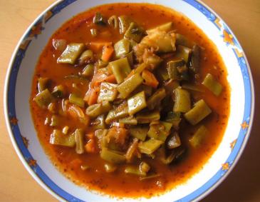 Fisolen-Gulaschsuppe Fisolen-Gulaschsuppe
