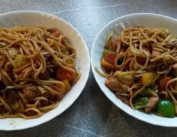 Eiernudeln mit Gemüse vom Wok Eiernudeln mit Gemüse vom Wok