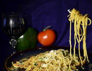 Thunfischspaghetti mit Zitrone Thunfischspaghetti mit Zitrone