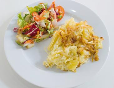 Älplermagronen nach Luzerner Art Älplermagronen nach Luzerner Art