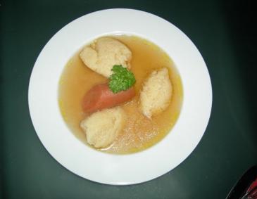 Grießnockerlsuppe Grießnockerlsuppe
