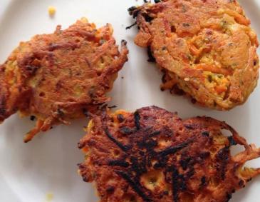 Zucchini-Erdäpfel-Puffer Zucchini-Erdäpfel-Puffer