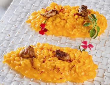 Risotto mit Safran und Kalbsbries Risotto mit Safran und Kalbsbries