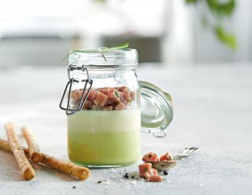 Panna cotta vom Spargel mit Thunfischtatar