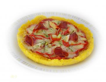 Polenta-Pizza mit Salami Polenta-Pizza mit Salami