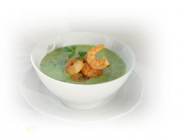 Petersiliensuppe mit Garnelen Petersiliensuppe mit Garnelen