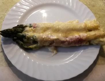 Grüner Spargel überbacken Grüner Spargel überbacken