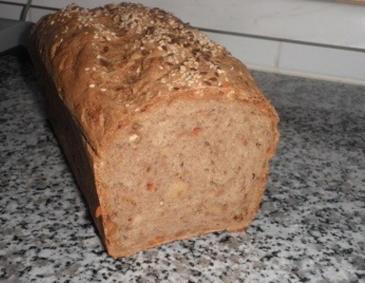 Karotten-Walnuss-Brot Karotten-Walnuss-Brot