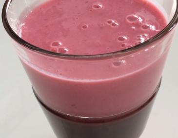 Himbeer-Bananen-Buttermilchshake Himbeer-Bananen-Buttermilchshake