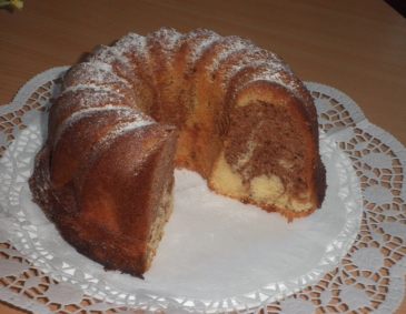 Marmorkuchen mit Eierlikör Marmorkuchen mit Eierlikör