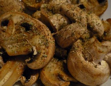 Würzige Champignons Würzige Champignons