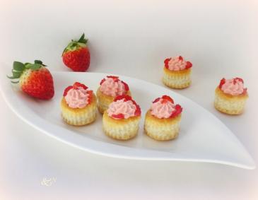 Mini-Pasteten mit Erdbeercreme Mini-Pasteten mit Erdbeercreme