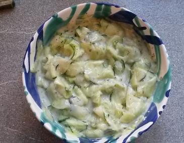 Gurkensalat in Dill-Joghurt Gurkensalat in Dill-Joghurt