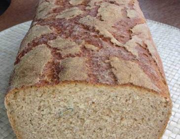 Kastenbrot mit Leinsamen Kastenbrot mit Leinsamen