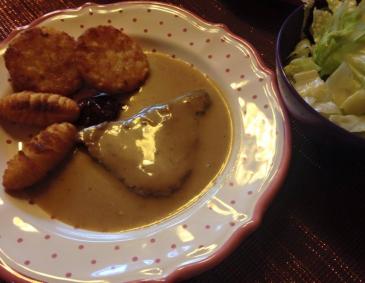 Rindsschnitzerl in Wurzelsauce Rindsschnitzerl in Wurzelsauce