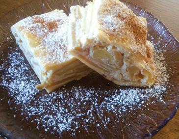 Apfel-Marzipanstrudel Apfel-Marzipanstrudel