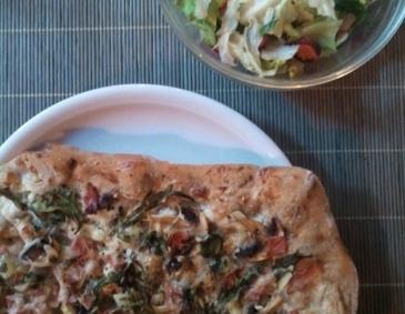 Flammkuchen mit Rucola Flammkuchen mit Rucola