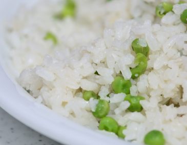Risi Bisi (Langkornreis mit Erbsen) Risi Bisi (Langkornreis mit Erbsen)