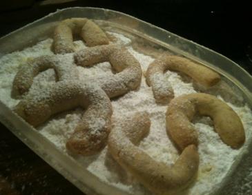 Oma's Vanillekipferl Oma's Vanillekipferl
