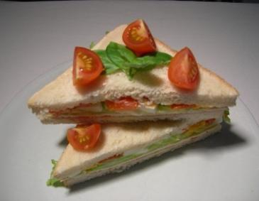 Doppeldecker-Sandwich Doppeldecker-Sandwich