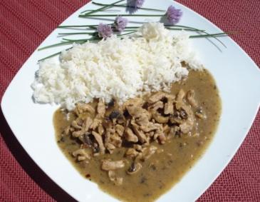 Schweinsgeschnetzeltes mit Pilzen Schweinsgeschnetzeltes mit Pilzen