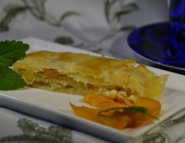 Topfen-Marillen-Strudel Topfen-Marillen-Strudel