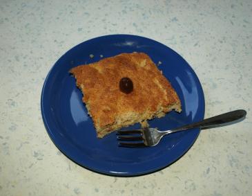 Mandelmehlkuchen mit Rumkirschen Mandelmehlkuchen mit Rumkirschen