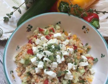 Linsen-Bulgursalat mit Feta Linsen-Bulgursalat mit Feta