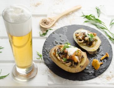 Ofenkartoffeln mit Schwammerlragout Ofenkartoffeln mit Schwammerlragout