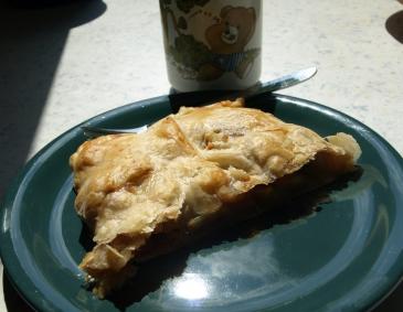 Apfelstrudel mit Rumrosinen Apfelstrudel mit Rumrosinen
