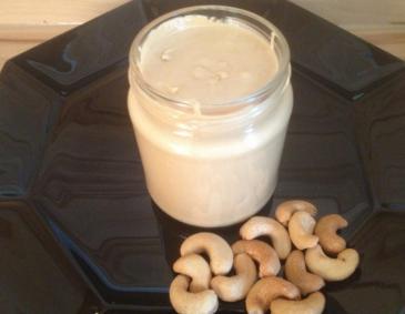 Selbst gemachtes Cashewmus Selbst gemachtes Cashewmus