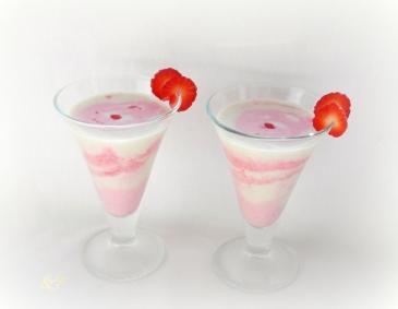Erdbeer-Bananen Shake Erdbeer-Bananen Shake