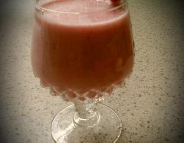 Erdbeer-Topfen-Shake Erdbeer-Topfen-Shake
