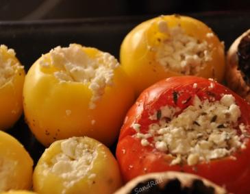 Paradeiser mit Feta vom Grill Paradeiser mit Feta vom Grill