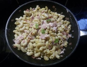 Schnelle Vollkorn-Schinkenpfanne Schnelle Vollkorn-Schinkenpfanne