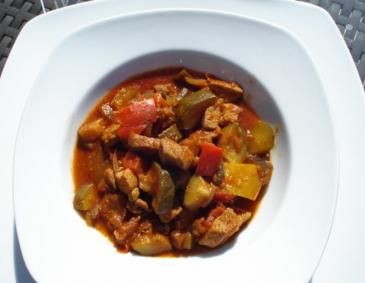 Pute mit Ratatouille Pute mit Ratatouille