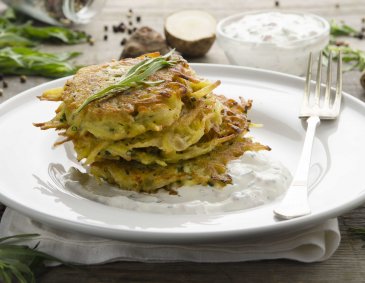 Topinambur-Rösti mit Schinken-Dip