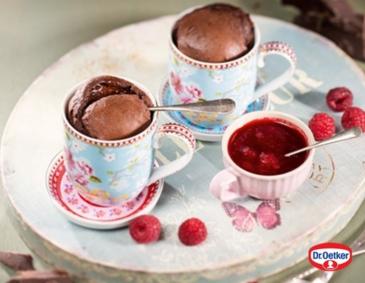 Mug-Cake mit Beerenmix Mug-Cake mit Beerenmix