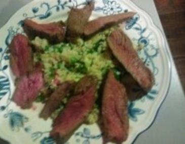 Roastbeef mit warmem Bulgur-Salat Roastbeef mit warmem Bulgur-Salat