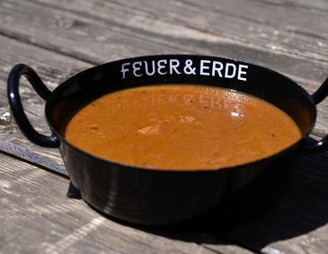 Feurige Gulaschsuppe Feurige Gulaschsuppe
