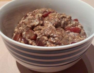Schoko-Knuspermüsli mit Kirschen Schoko-Knuspermüsli mit Kirschen