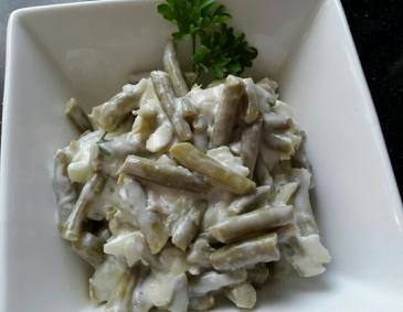 Fisolensalat in Sauerrahm Fisolensalat in Sauerrahm
