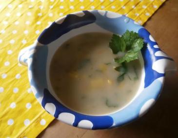 Herbstliche Gemüsesuppe Herbstliche Gemüsesuppe