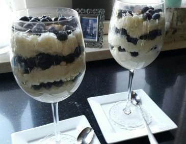 Heidelbeer-Schichtdessert Heidelbeer-Schichtdessert